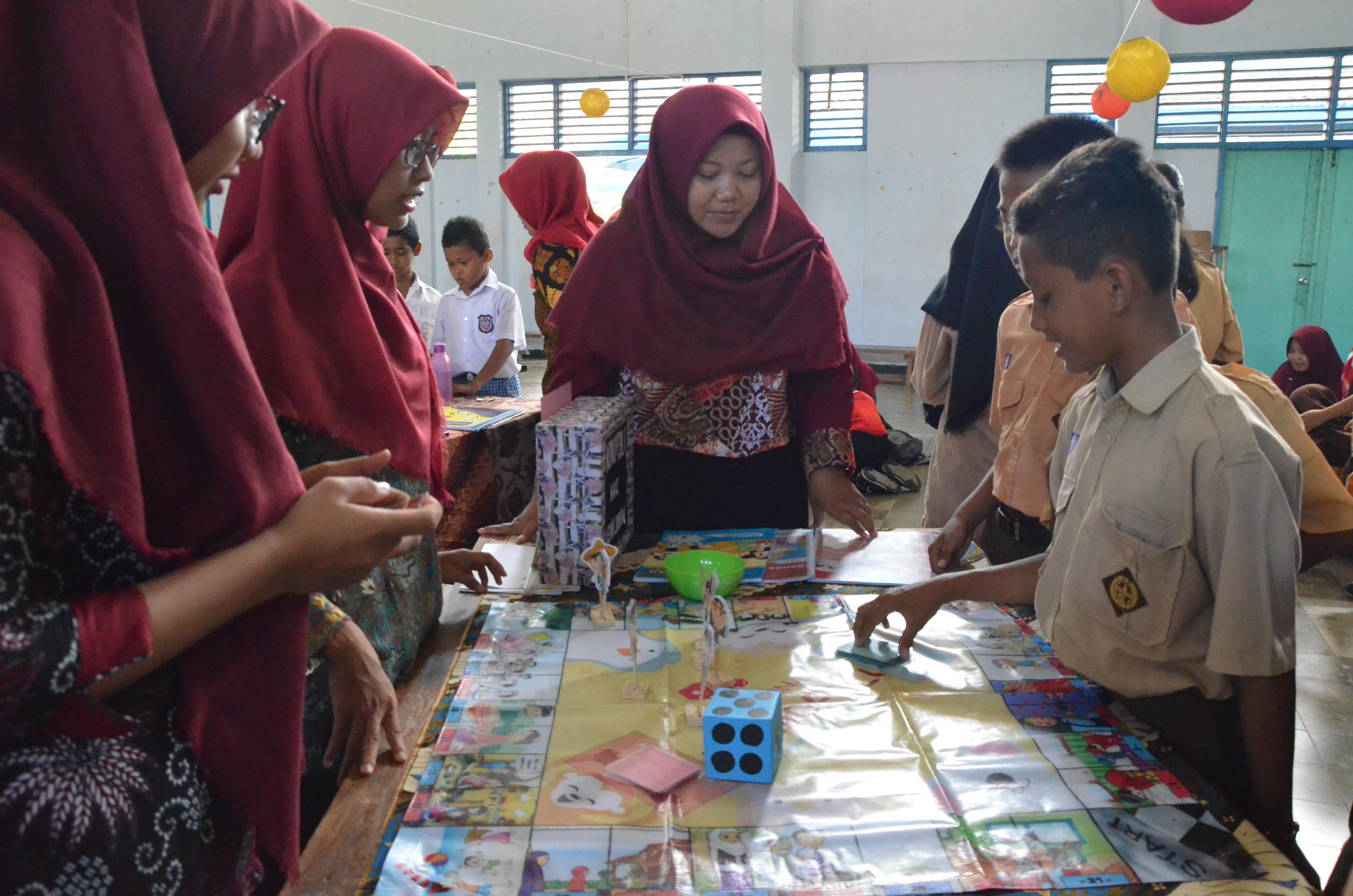 MEDIA MONOPOLI MUDAHKAN SISWA BELAJAR | Universitas Negeri Yogyakarta